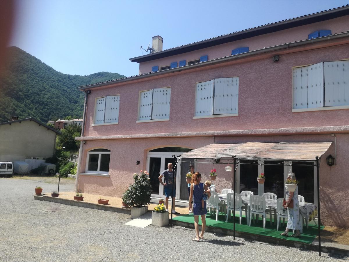 Gites Les Tilleuls Clamensane Εξωτερικό φωτογραφία